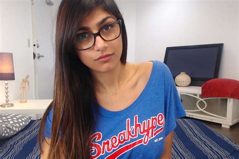 miya ralifa|269 Mia Khalifa Photos & High Res Pictures